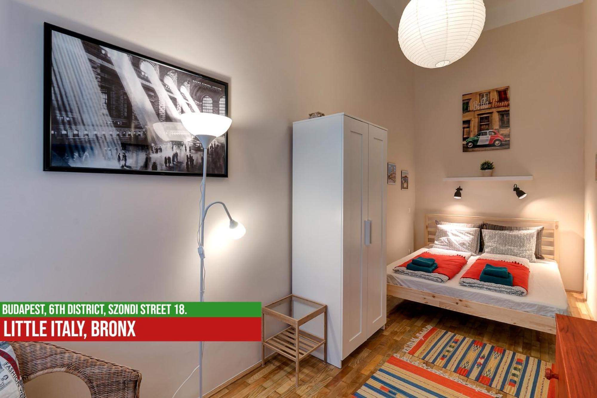 בודפשט Little Italy Bronx Apartment מראה חיצוני תמונה